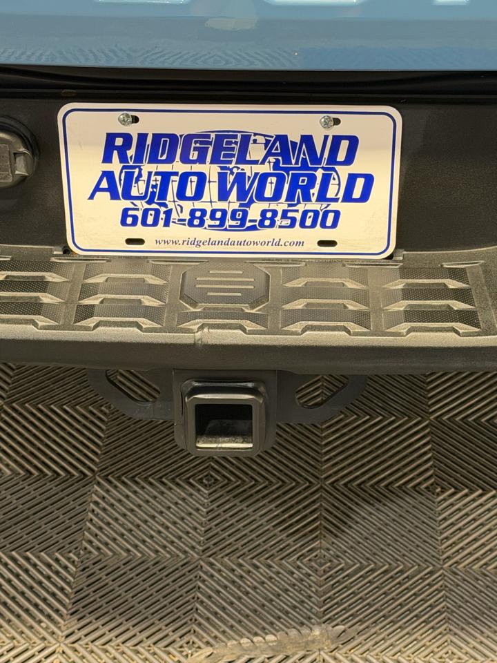 Toyota Tacoma Double Cab  2019