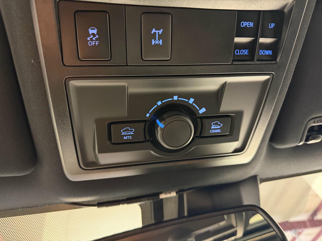 Toyota Tacoma Double Cab  2019