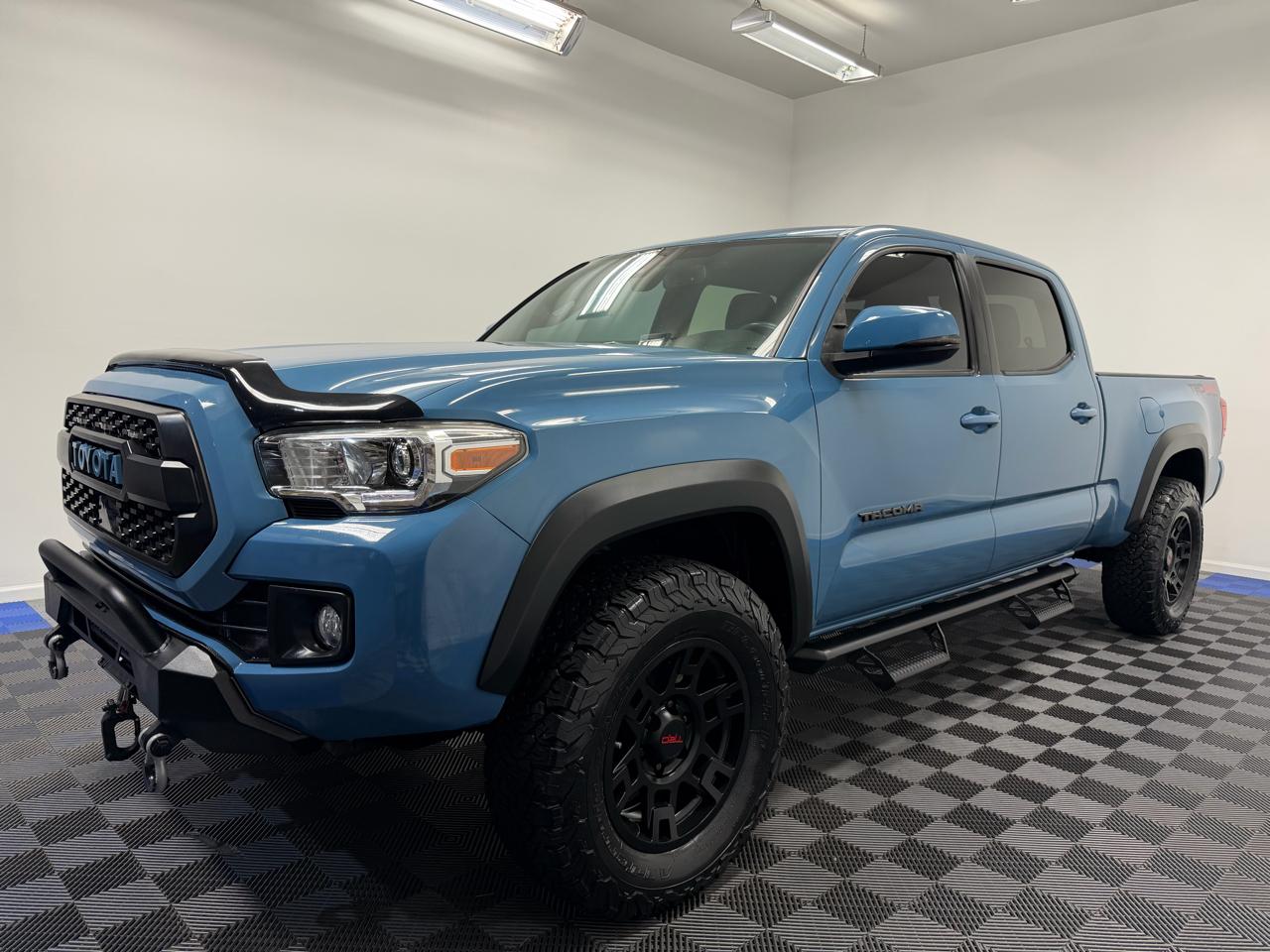 Toyota Tacoma Double Cab  2019