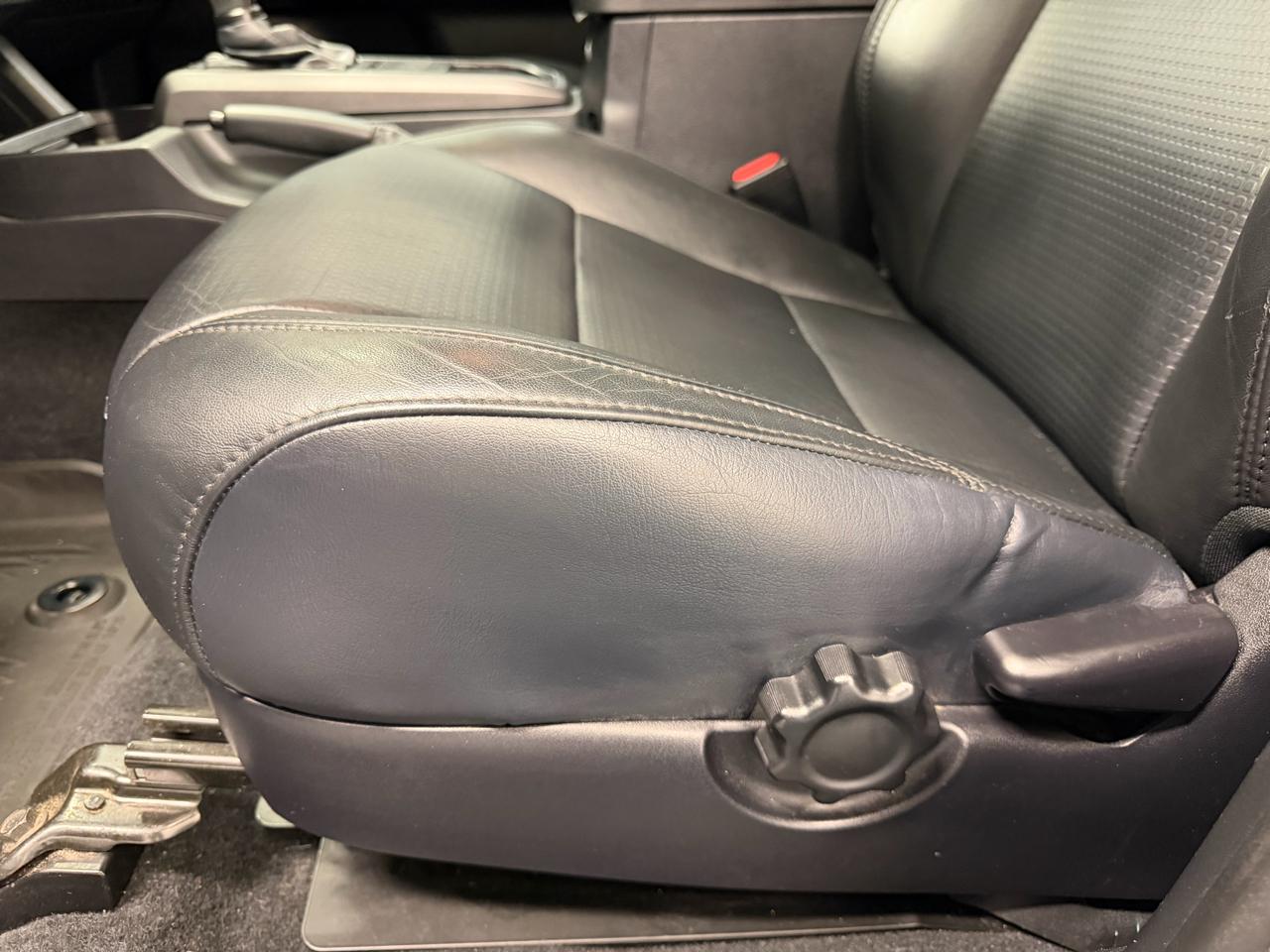 Toyota Tacoma Double Cab  2019
