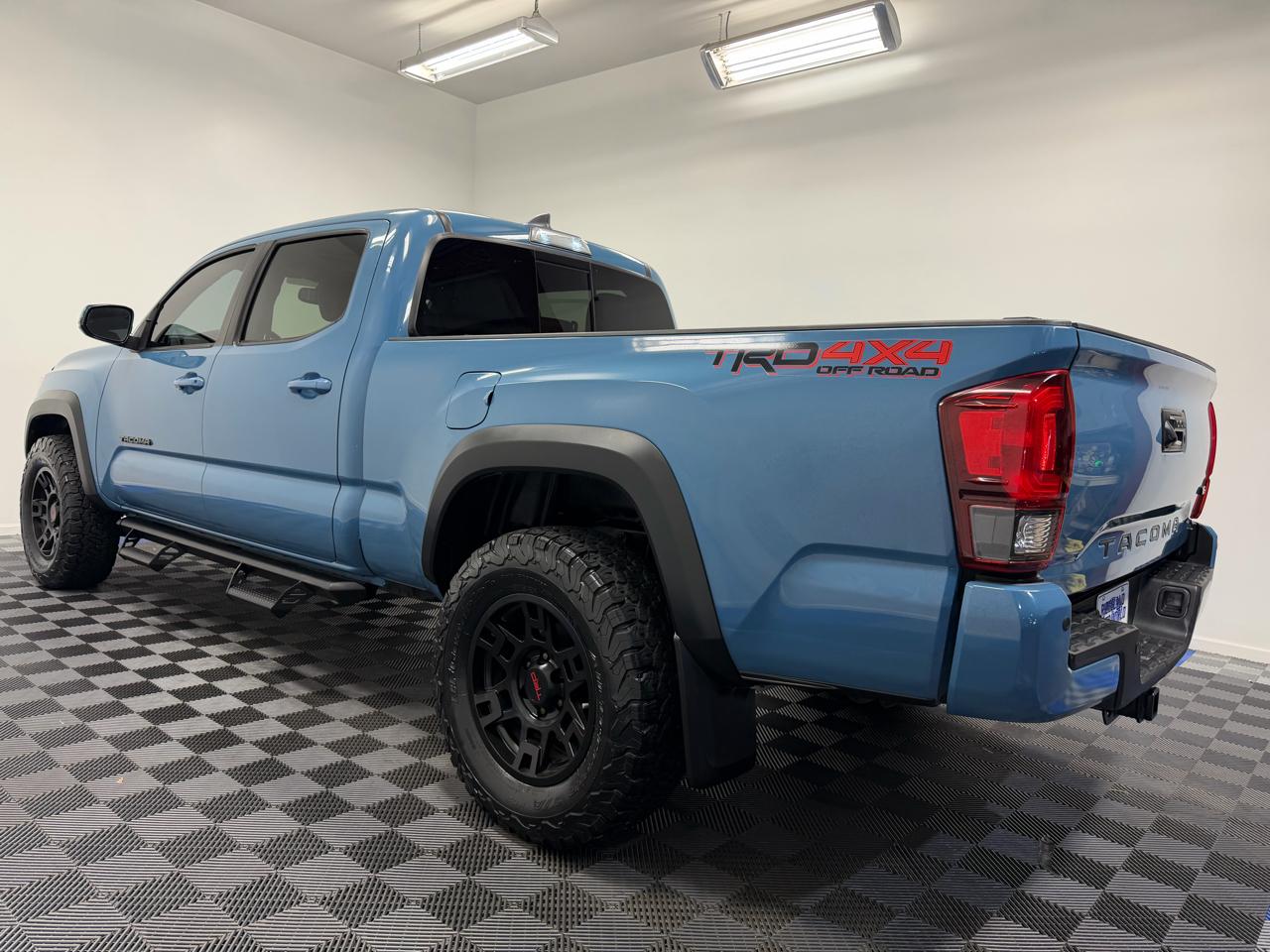 Toyota Tacoma Double Cab  2019