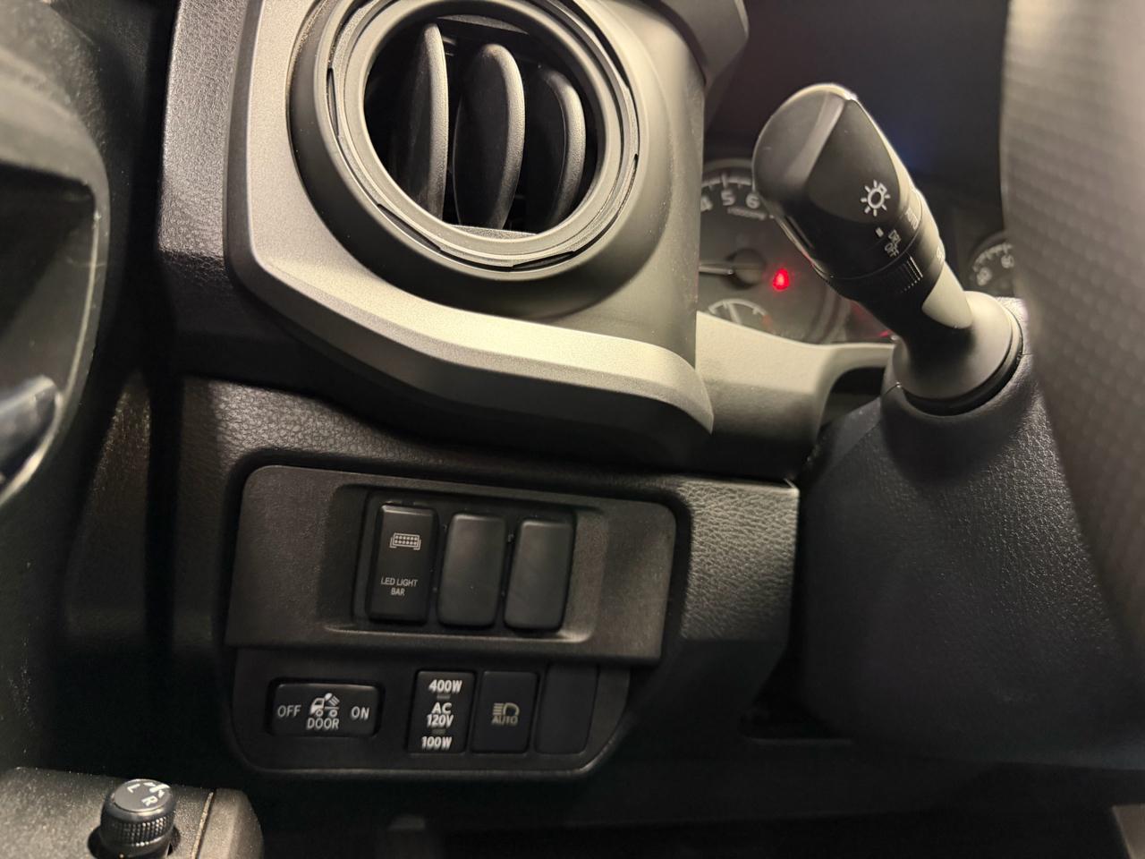 Toyota Tacoma Double Cab  2019