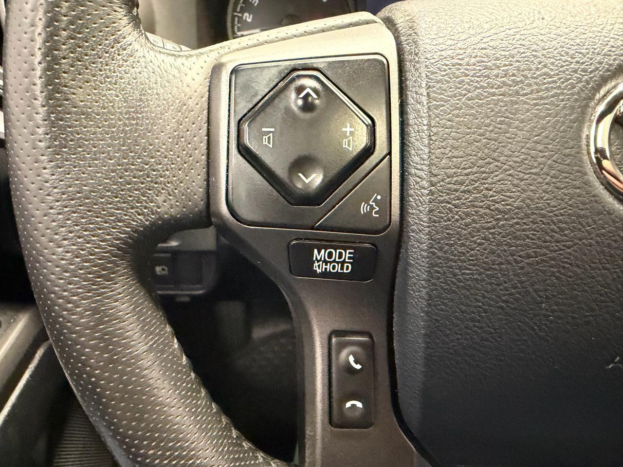 Toyota Tacoma Double Cab  2019