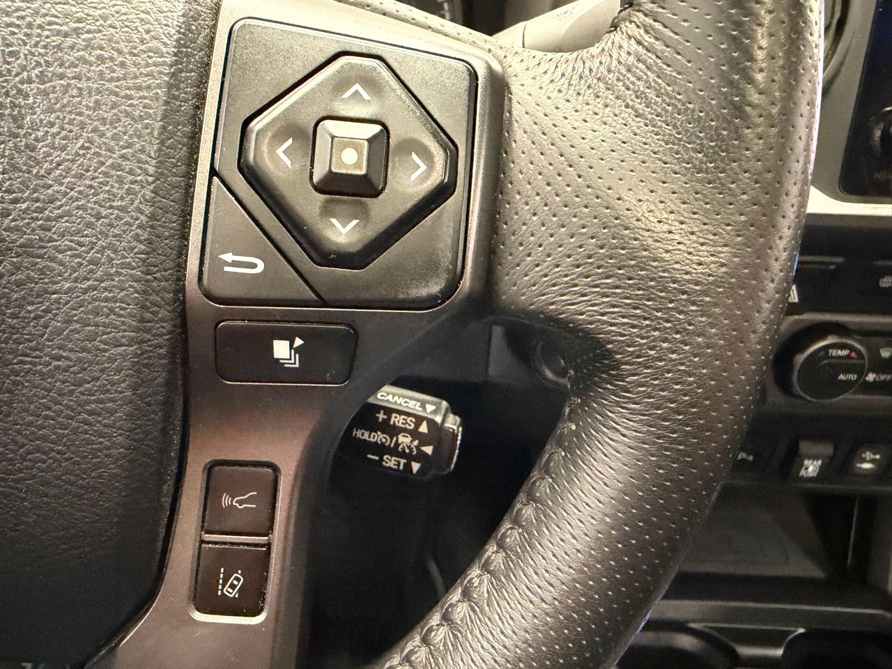 Toyota Tacoma Double Cab  2019