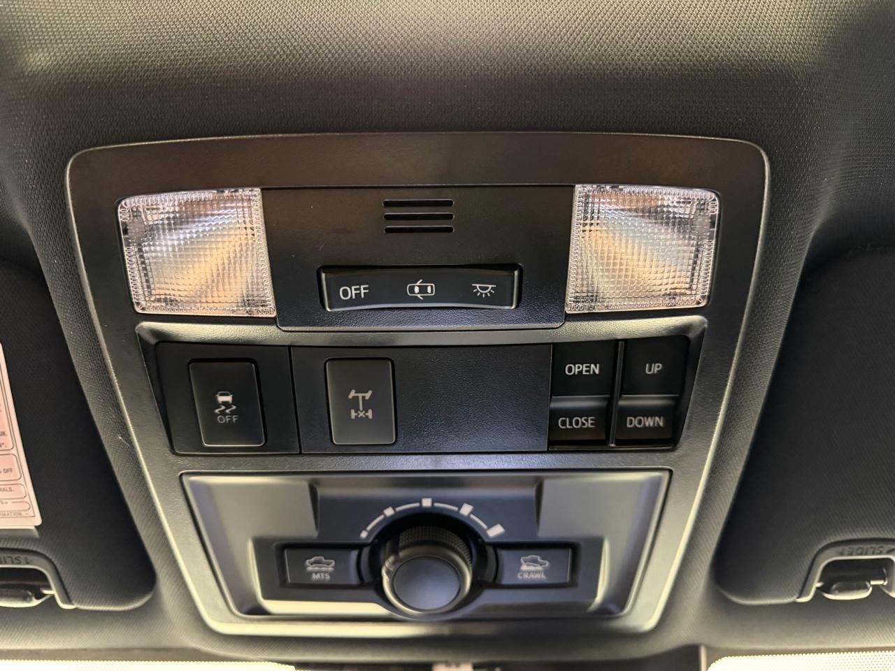 Toyota Tacoma Double Cab  2019