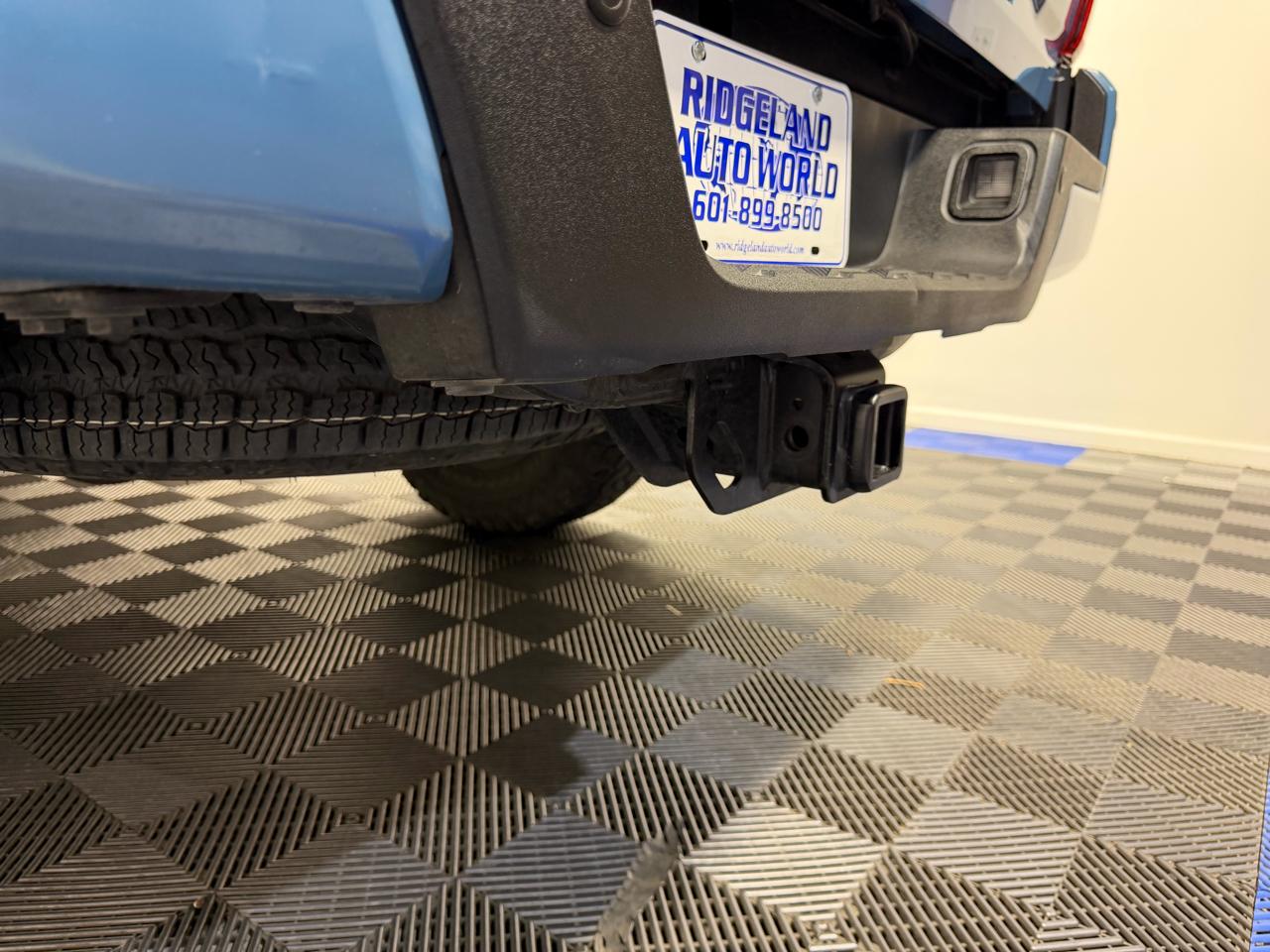Toyota Tacoma Double Cab  2019