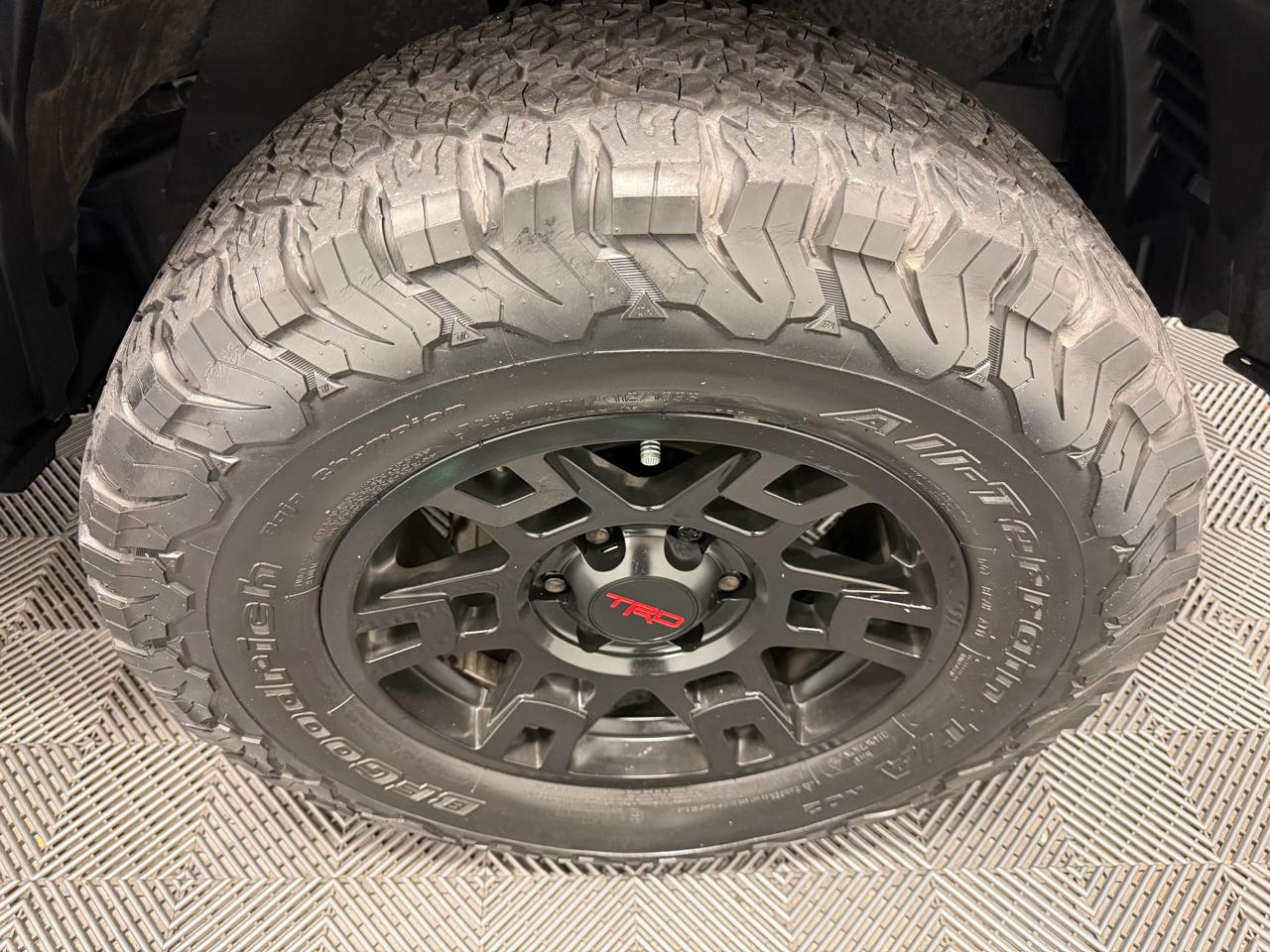 Toyota Tacoma Double Cab  2019