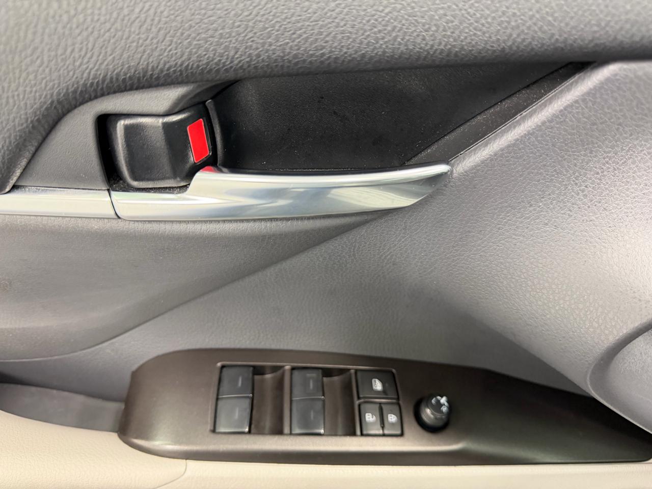 Toyota Camry SE Nightshade Auto (Natl) 2024