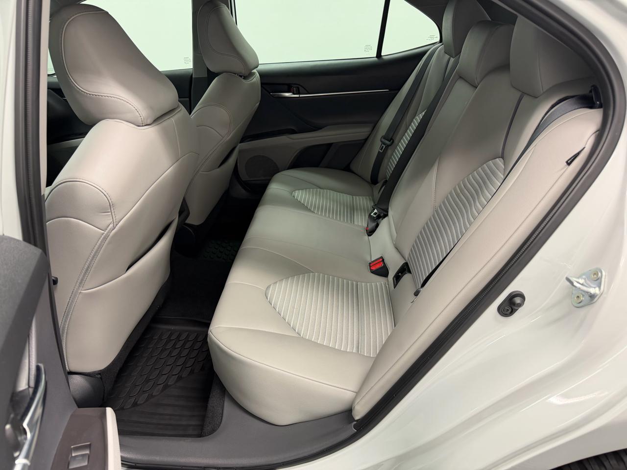 Toyota Camry SE Nightshade Auto (Natl) 2024