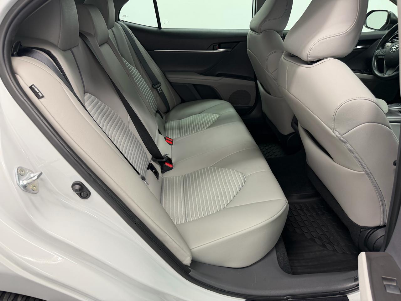 Toyota Camry SE Nightshade Auto (Natl) 2024