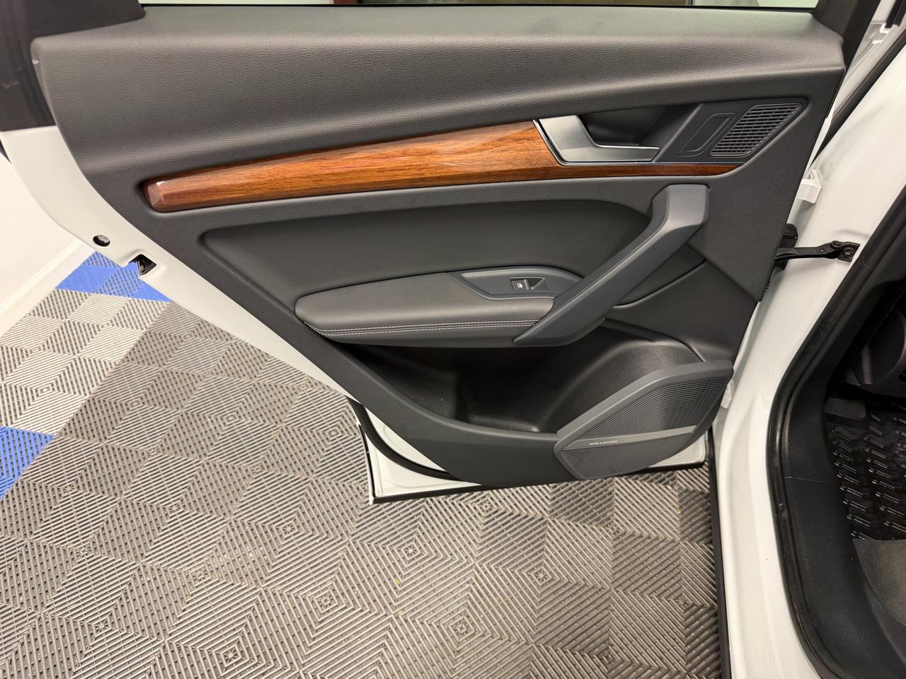 Audi Q5 Premium Plus 45 TFSI quattro 2023