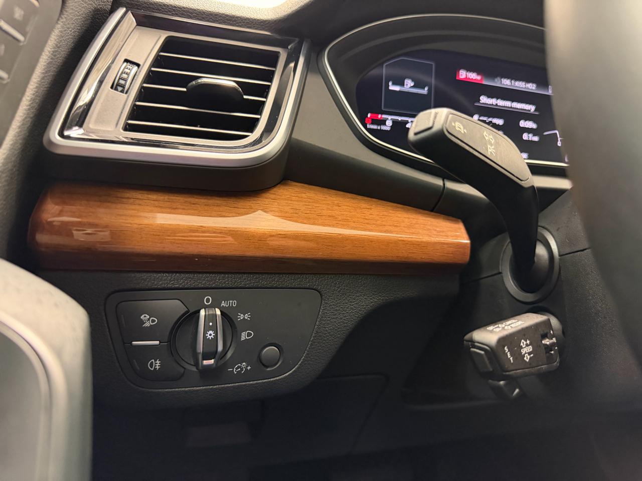 Audi Q5 Premium Plus 45 TFSI quattro 2023