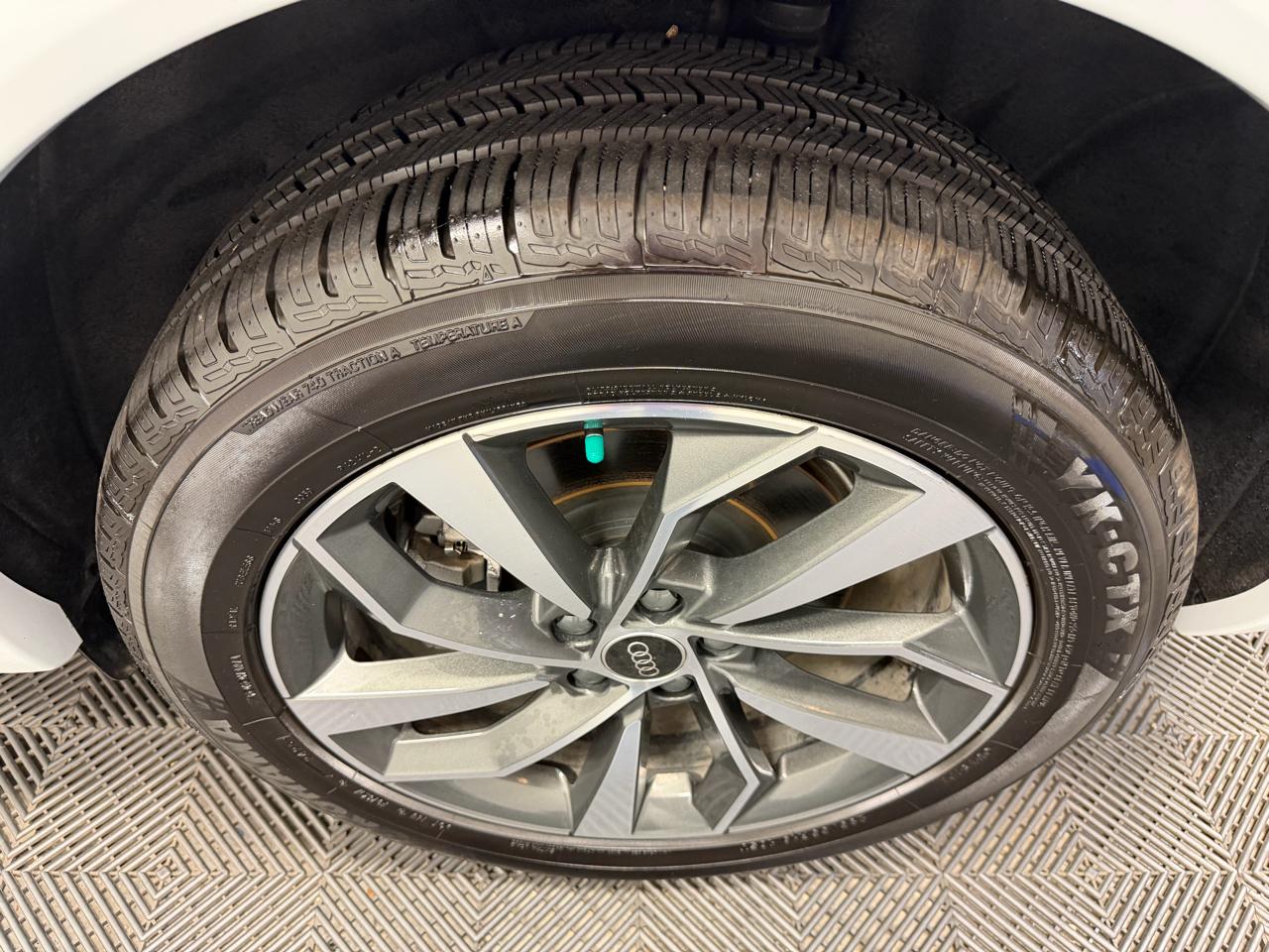 Audi Q5 Premium Plus 45 TFSI quattro 2023