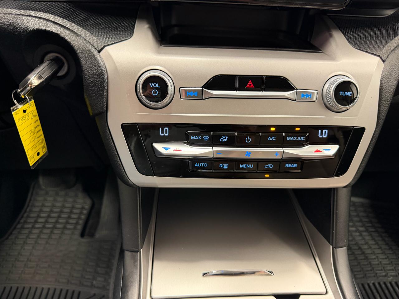 Ford Explorer Base 4WD 2021