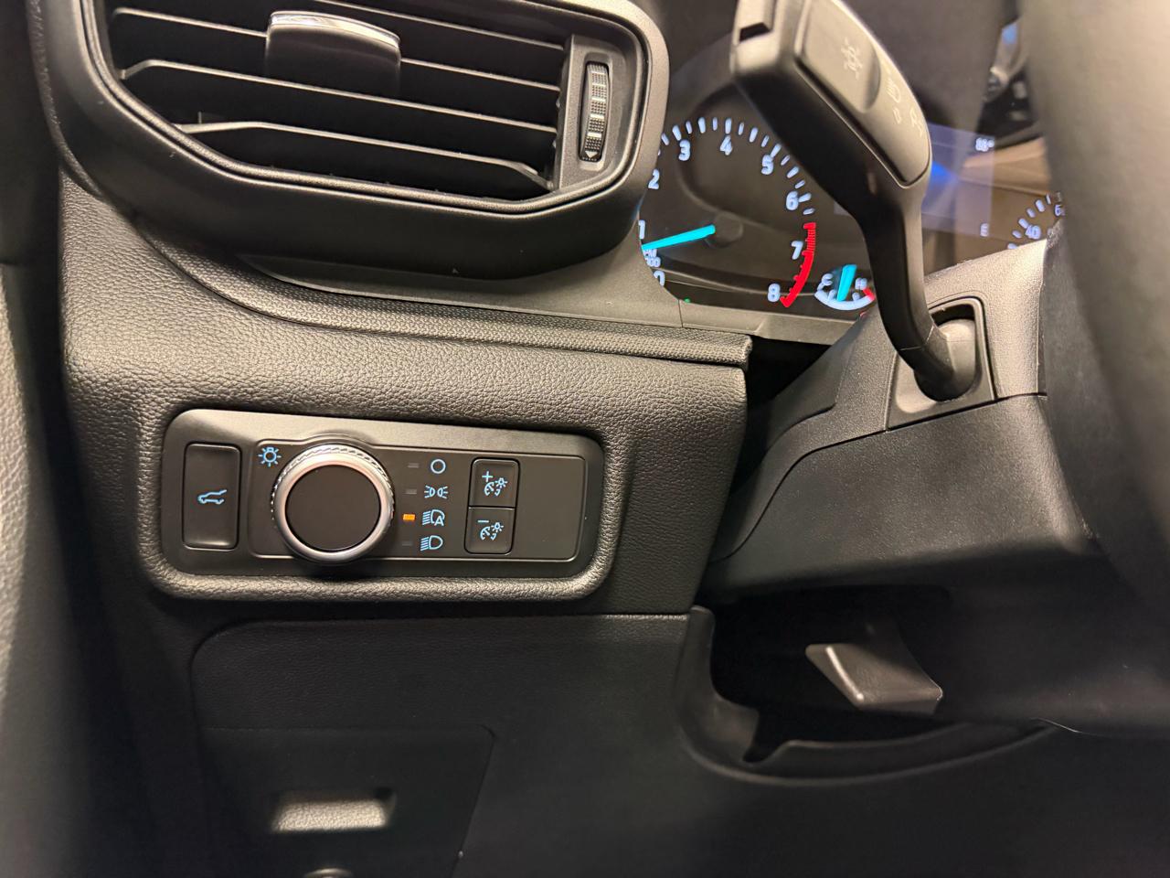 Ford Explorer Base 4WD 2021