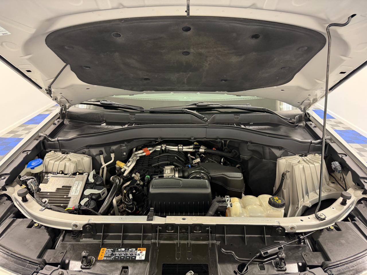 Ford Explorer Base 4WD 2021