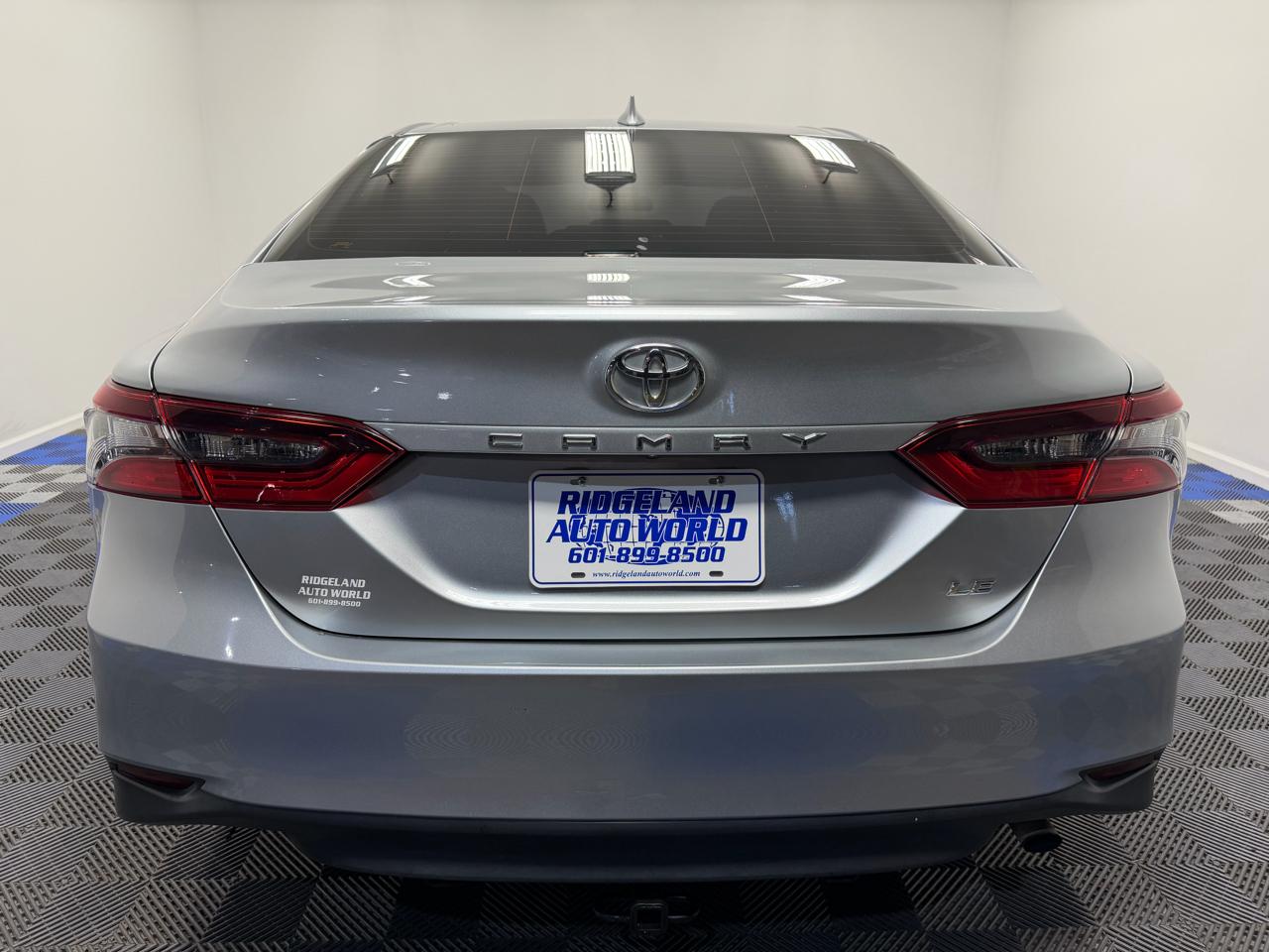 Toyota Camry LE Auto (Natl) 2023