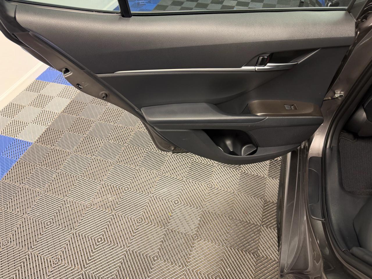 Toyota Camry SE Nightshade 4D Sedan 2021