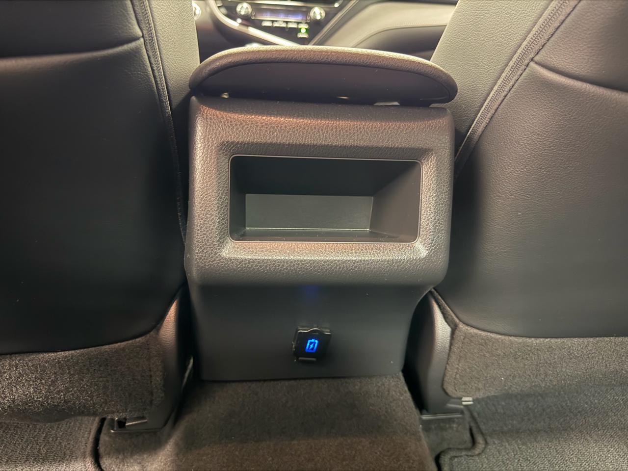 Toyota Camry SE Nightshade 4D Sedan 2021