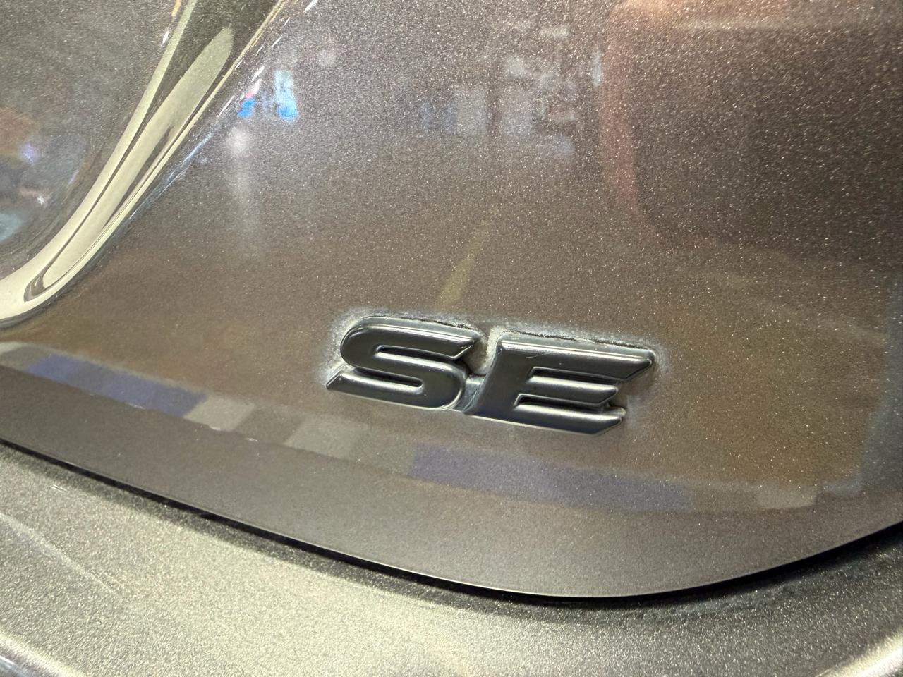 Toyota Camry SE Nightshade 4D Sedan 2021