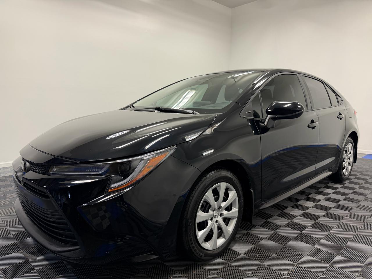 Toyota Corolla LE CVT (Natl) 2024