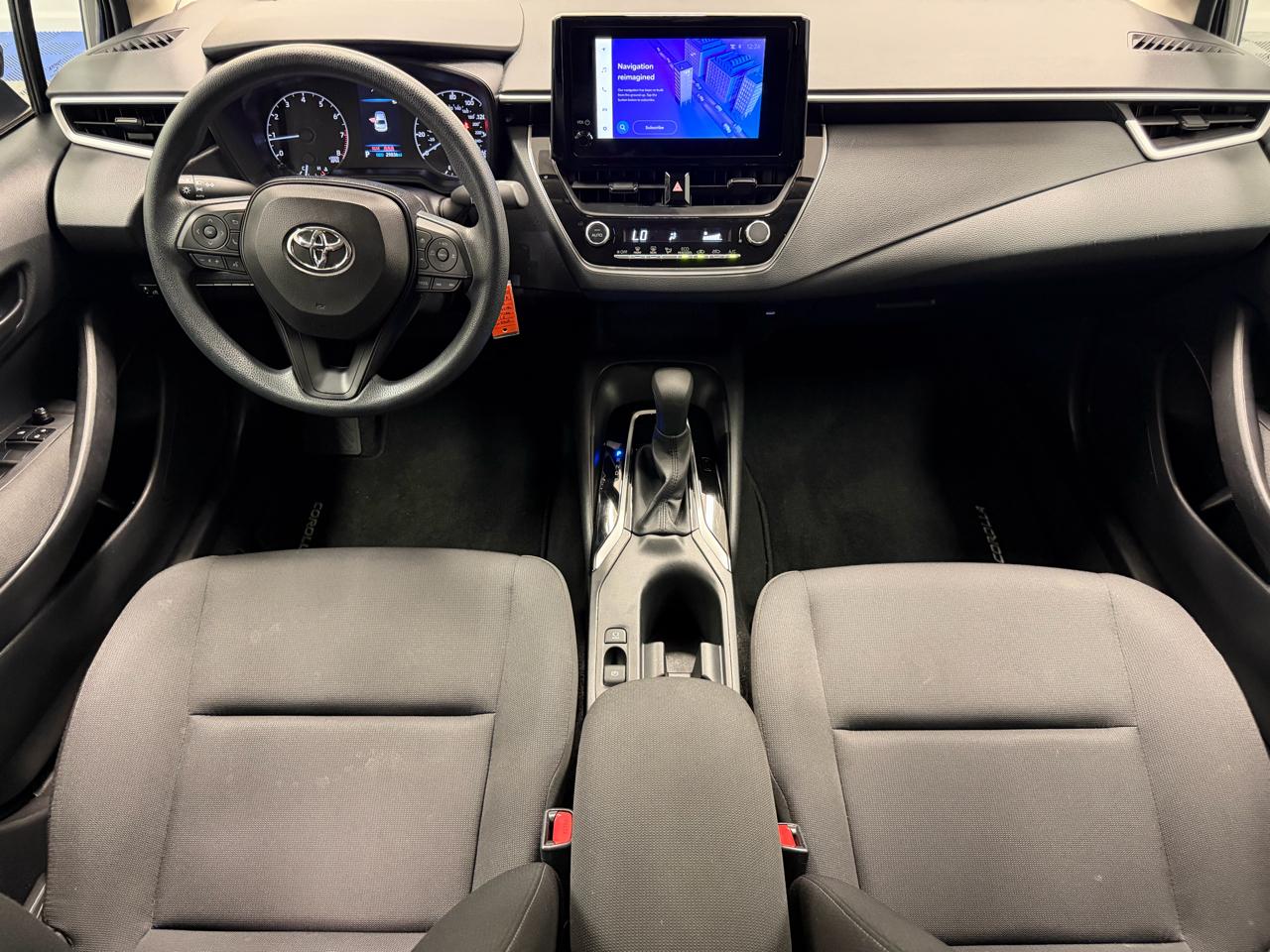 Toyota Corolla LE CVT (Natl) 2024