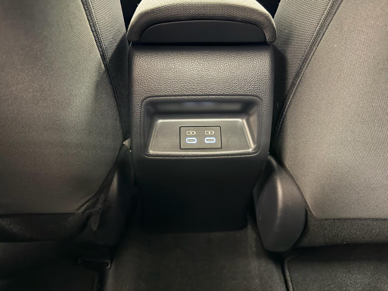 Toyota Corolla LE CVT (Natl) 2024