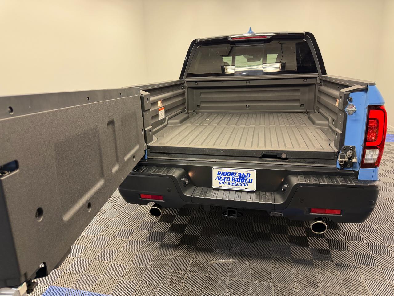 Honda Ridgeline TrailSport AWD 2024