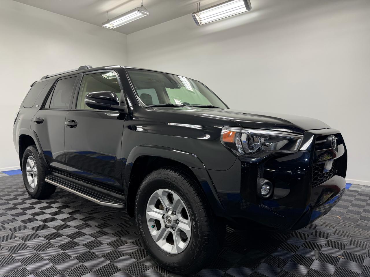 Toyota 4Runner SR5 Premium 2WD (Natl) 2021