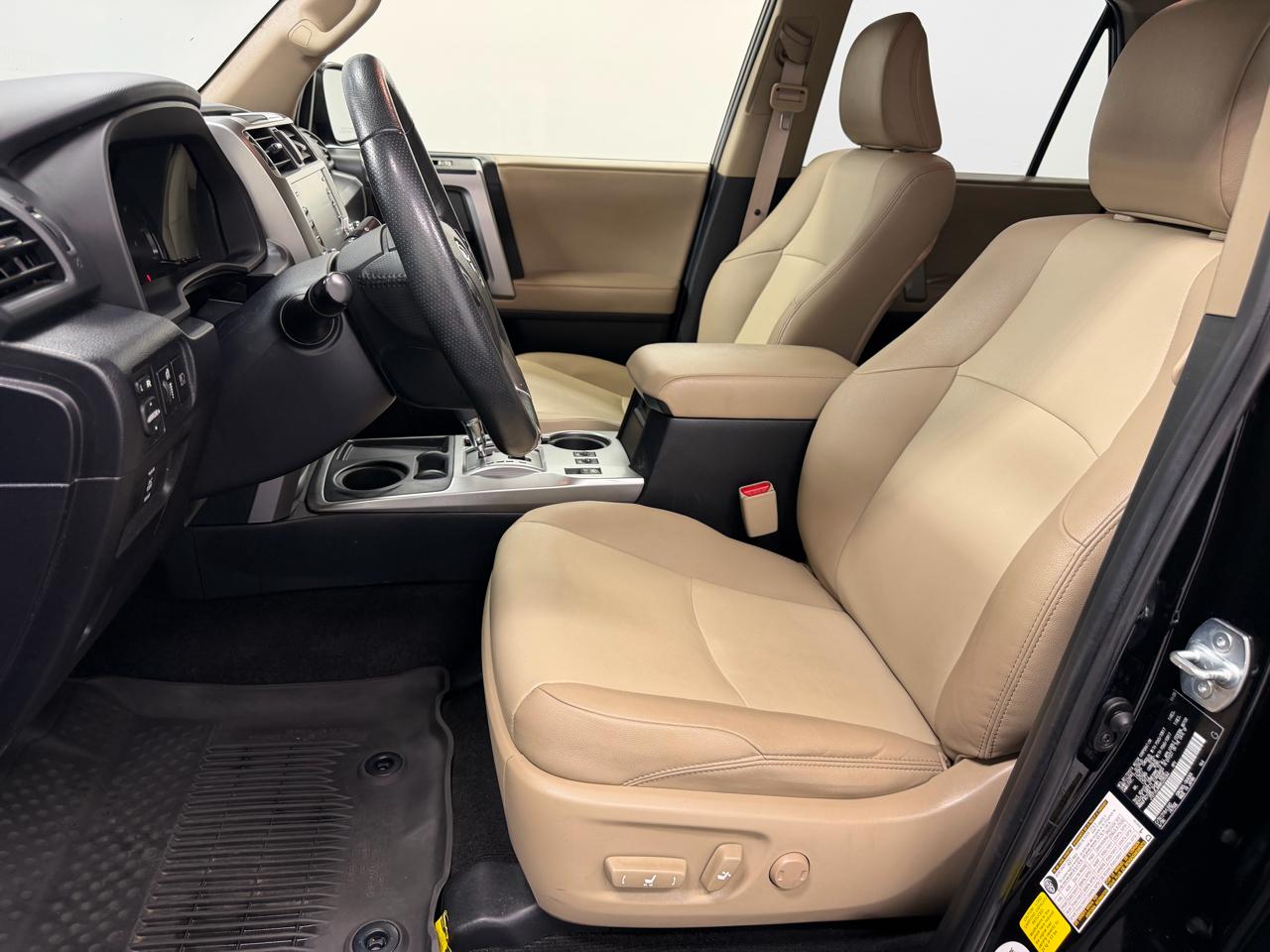 Toyota 4Runner SR5 Premium 2WD (Natl) 2021