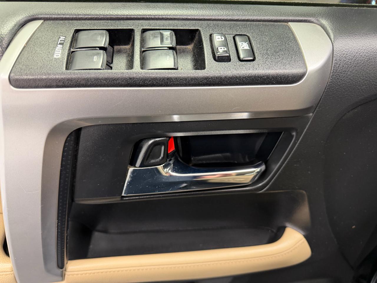 Toyota 4Runner SR5 Premium 2WD (Natl) 2021