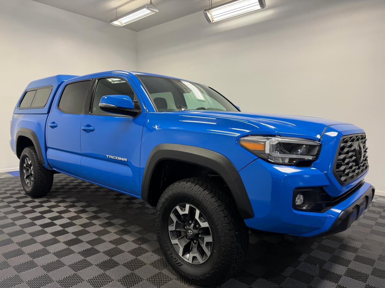 Toyota Tacoma 4WD TRD Off Road Double Cab 5' Bed V6 AT (Natl) 2021