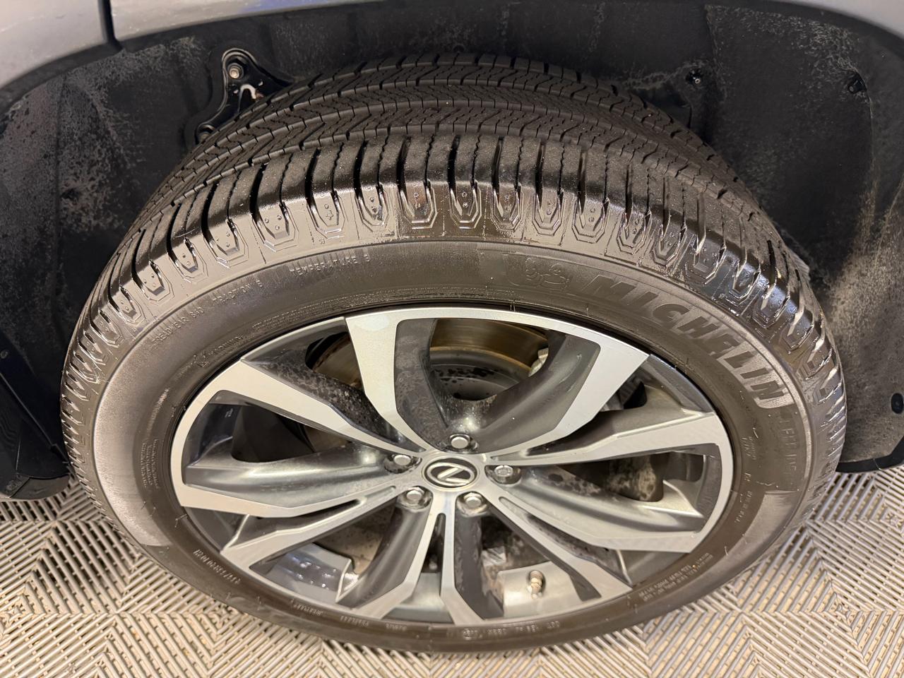 Lexus RX RX 350 Premium FWD 2019