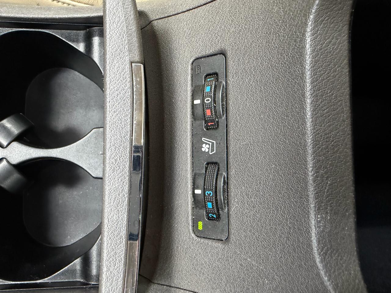 Lexus ES 350 4D Sedan 2011
