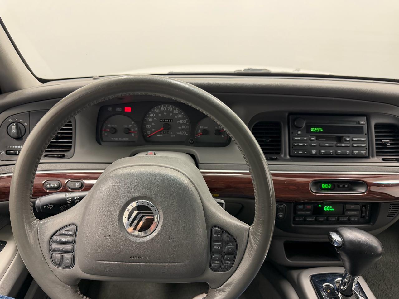 Mercury Grand Marquis 4dr Sdn LS Premium 2003