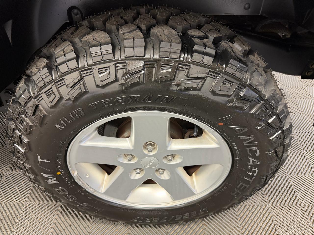 Jeep Wrangler Unlimited 4WD 4dr Sport 2015