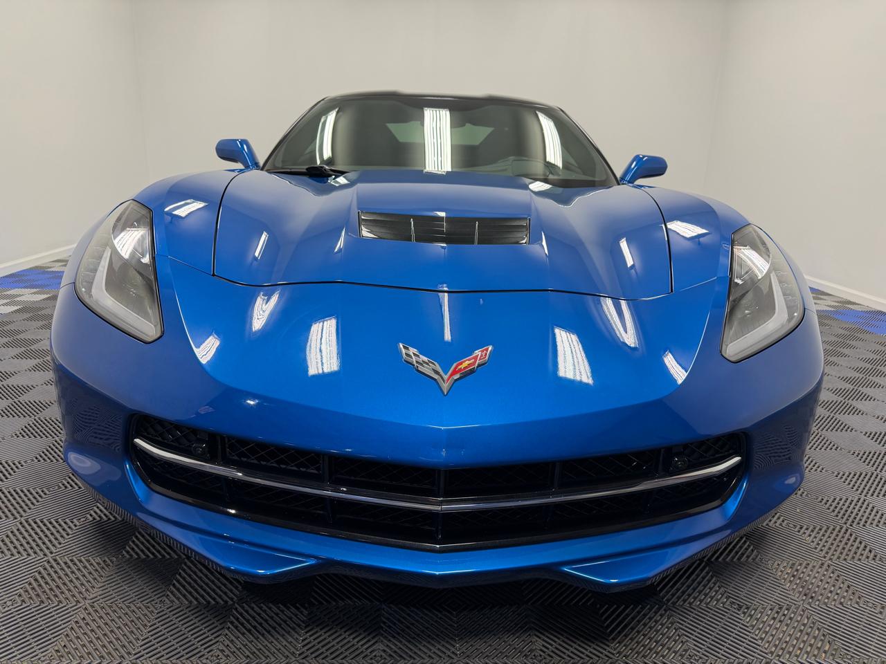 Chevrolet Corvette 2dr Stingray Conv w/2LT 2016
