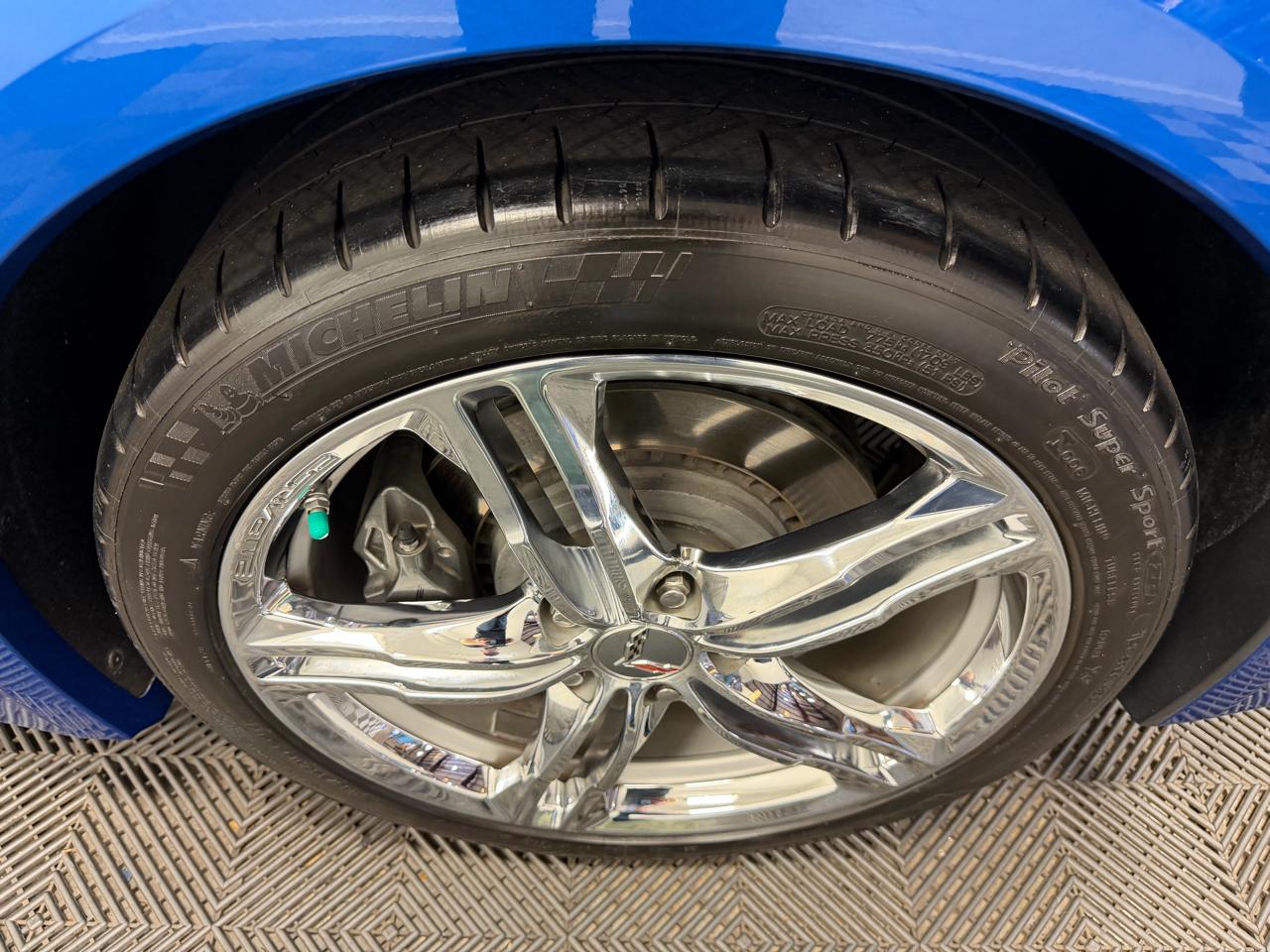 Chevrolet Corvette 2dr Stingray Conv w/2LT 2016