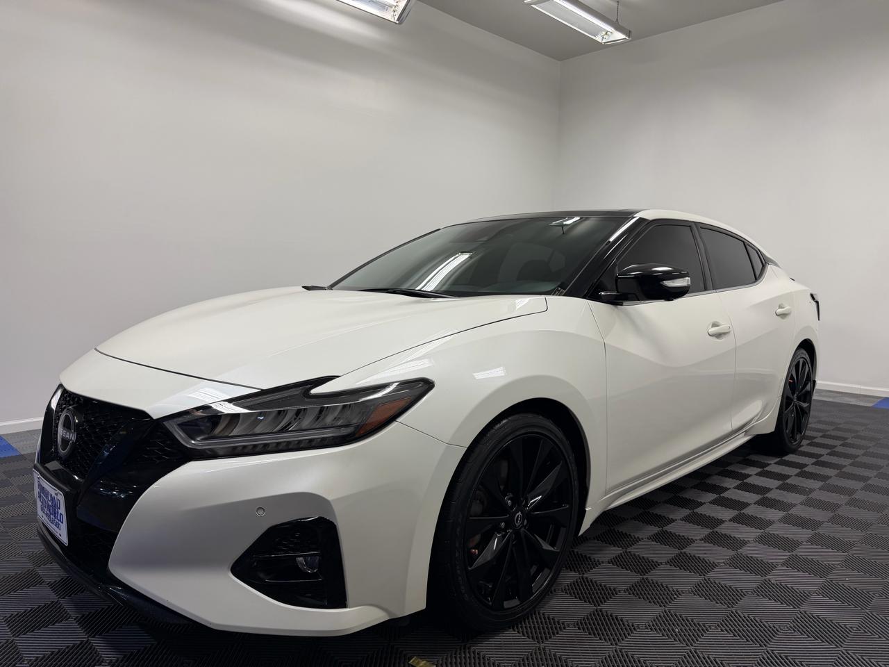 Nissan Maxima SR CVT 2023