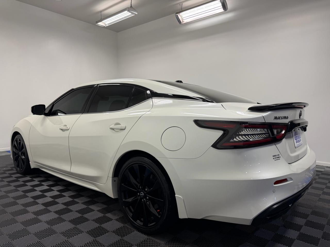 Nissan Maxima SR CVT 2023