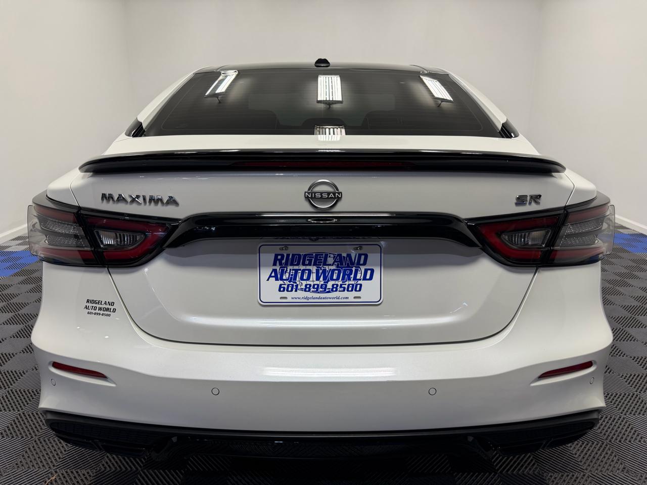 Nissan Maxima SR CVT 2023
