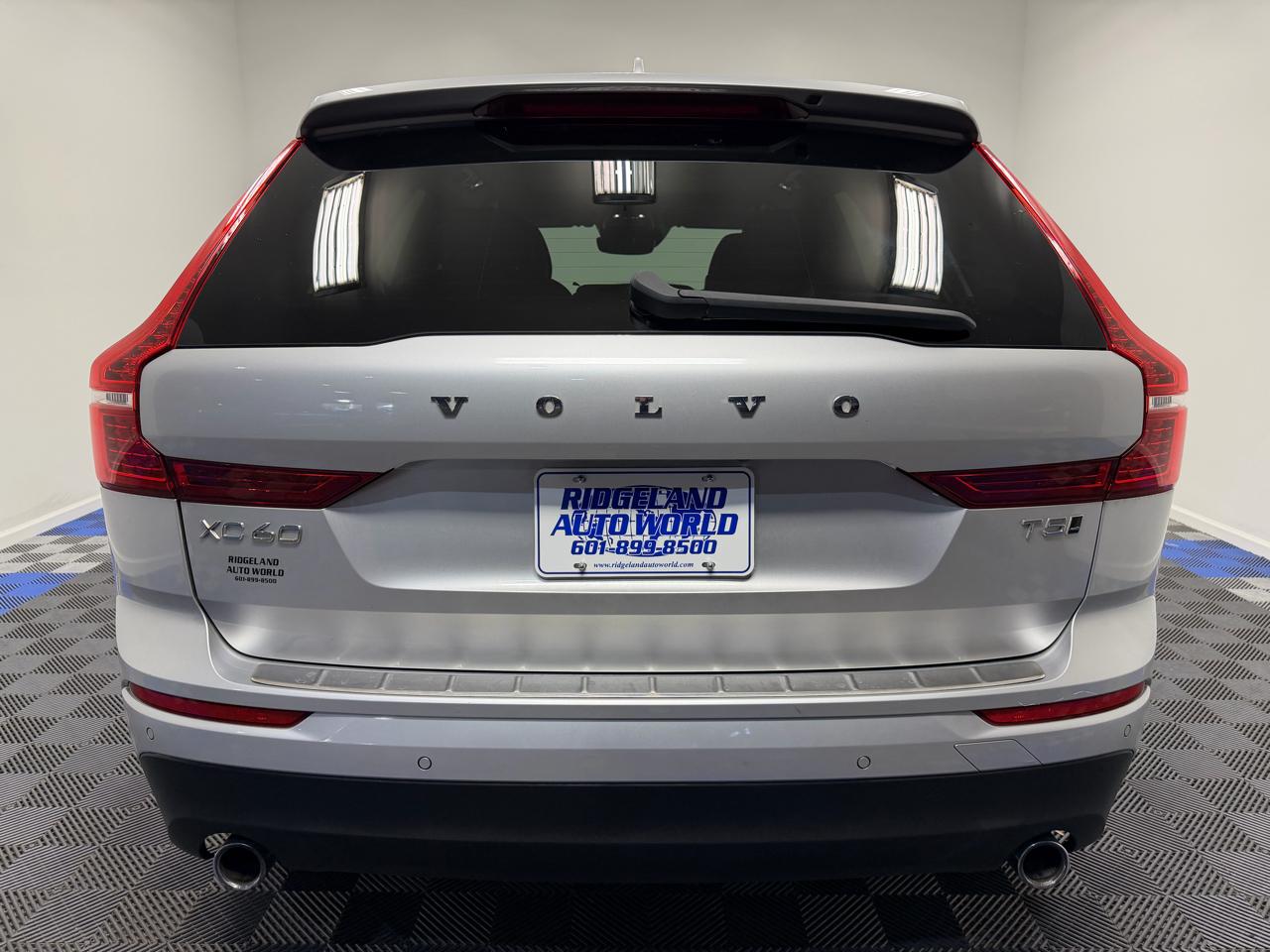 Volvo XC60 T5 AWD Momentum 2020