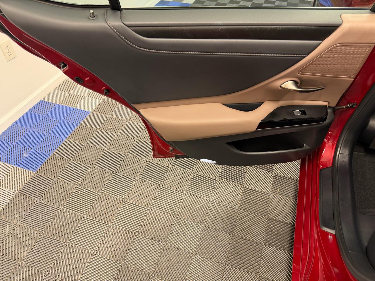 Lexus ES ES 350 FWD 2023