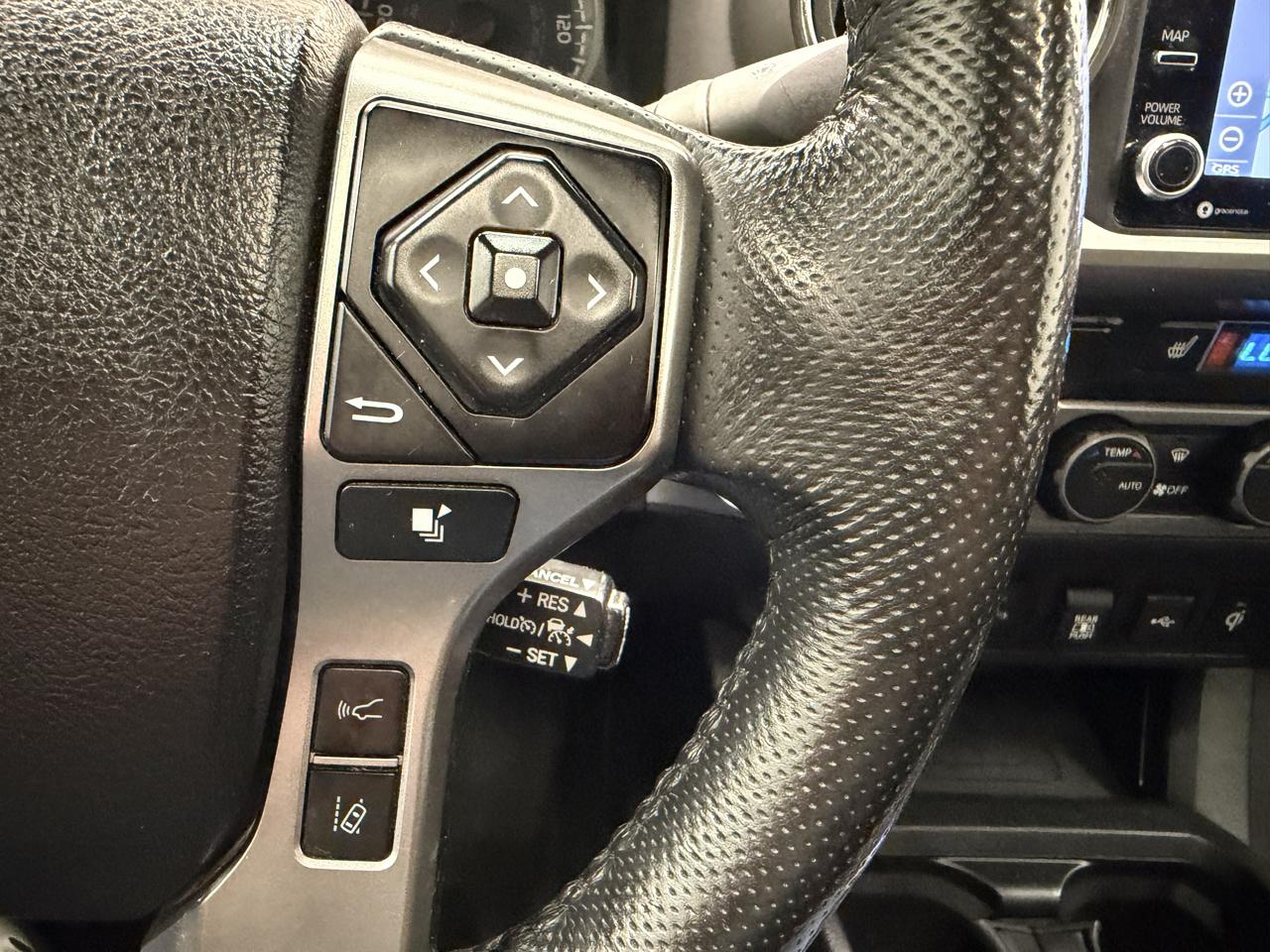 Toyota Tacoma 4WD Limited Double Cab 5' Bed V6 AT (Natl) 2021