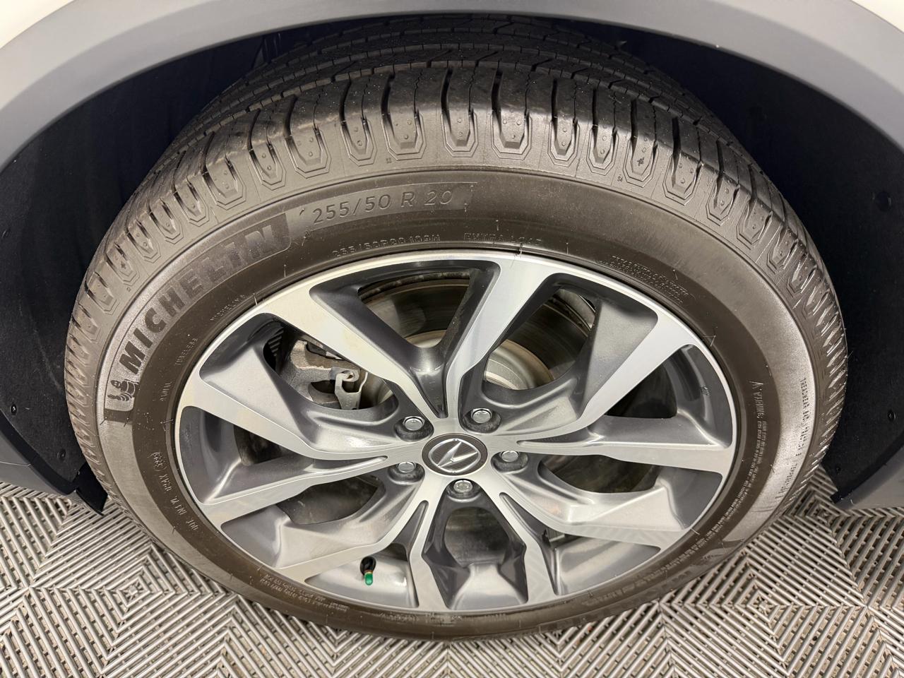 Acura MDX FWD w/Technology Package 2022