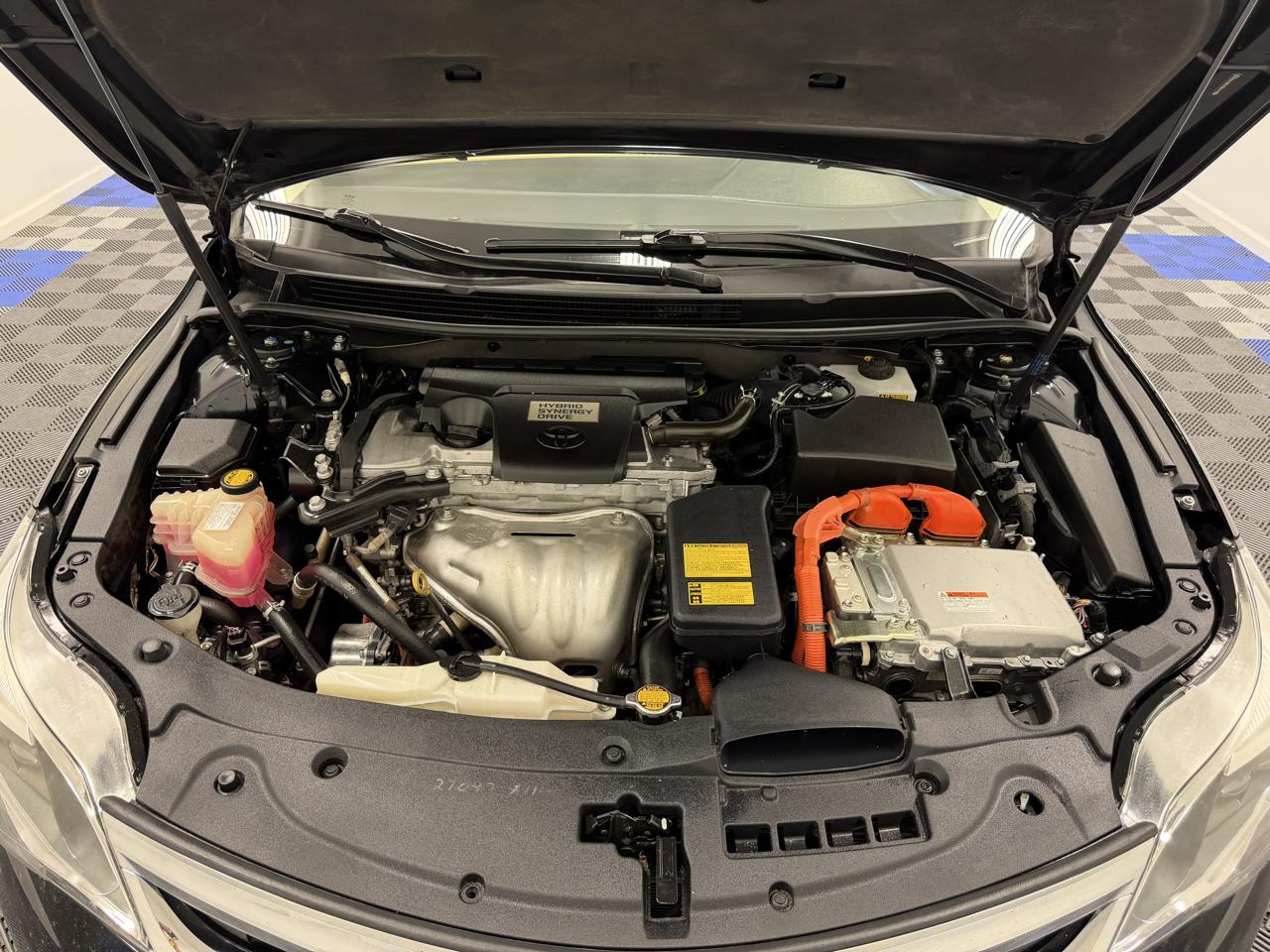 Toyota Avalon Hybrid 4dr Sdn XLE Premium (Natl) 2015