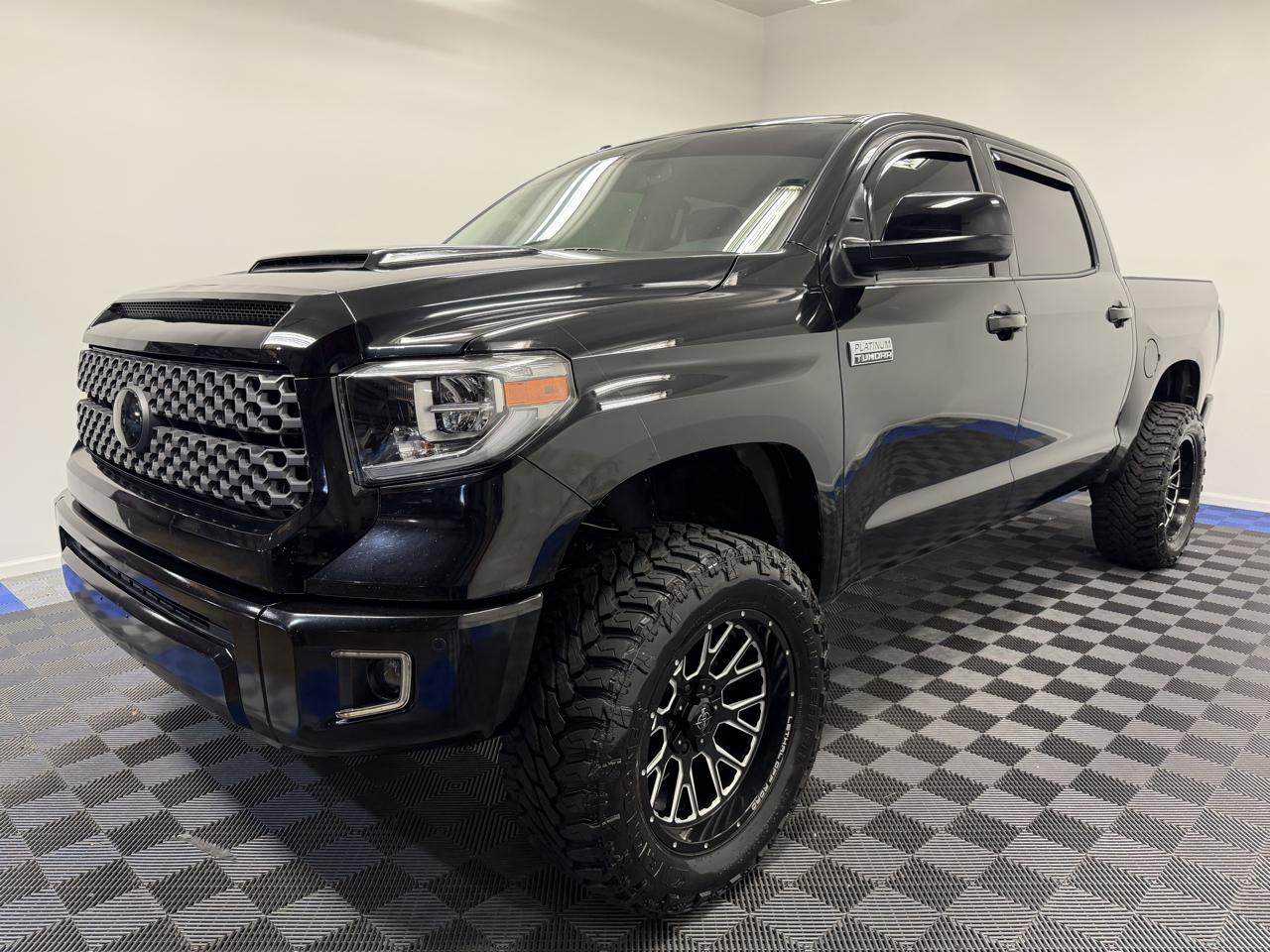 Toyota Tundra 4WD Truck CrewMax 5.7L FFV V8 6-Spd AT Platinum (Natl) 2015
