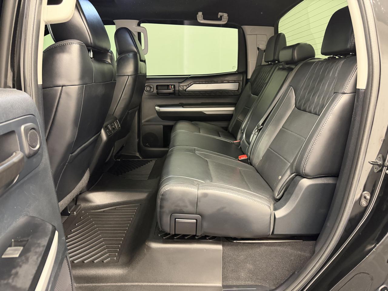 Toyota Tundra 4WD Truck CrewMax 5.7L FFV V8 6-Spd AT Platinum (Natl) 2015