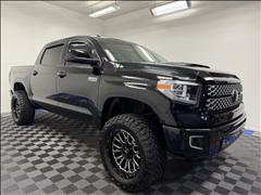 2015 Toyota Tundra 4WD Truck 