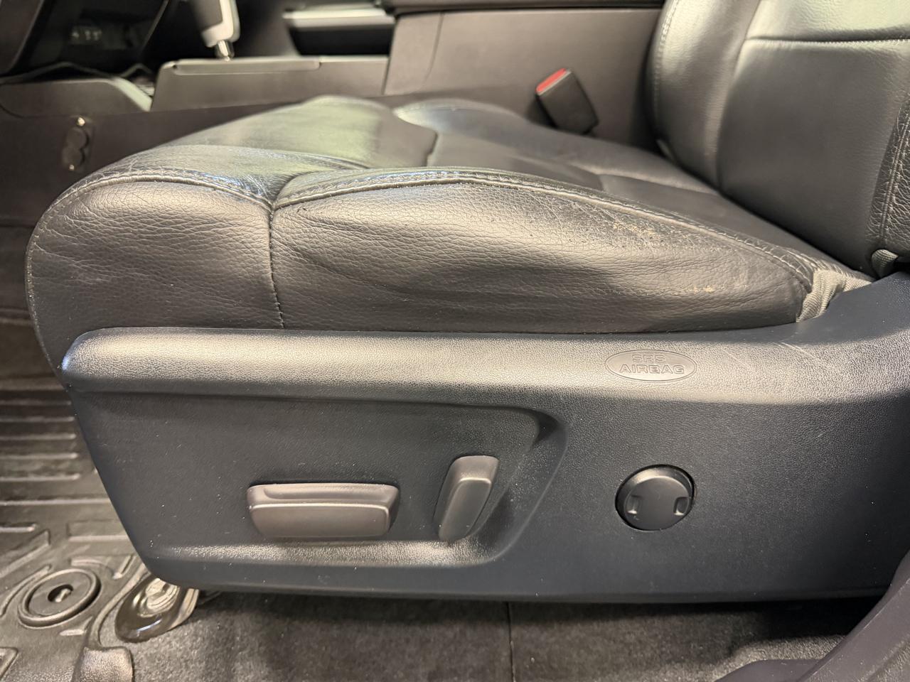 Toyota Tundra 4WD SR5 CrewMax 5.5' Bed 5.7L (Natl) 2021
